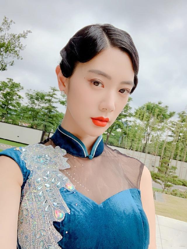 弹壳与威士忌